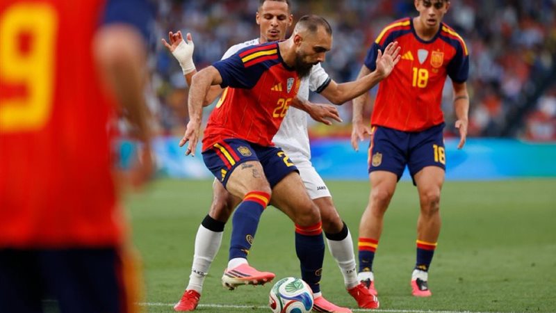 منتخب إسبانيا ضد