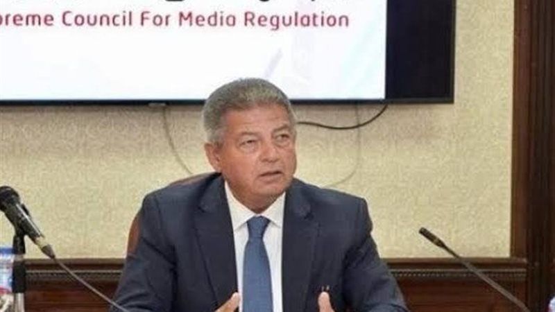 خالد عبد العزيز