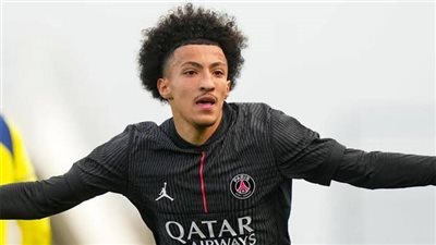 موهبة مصرية في قائمة باريس سان جيرمان.. ريان أبو الناي يترقب الظهور أمام مانشستر يونايتد