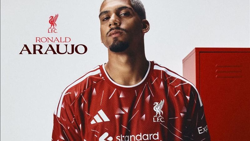 ليفربول يضم رونالد أراوخو من برشلونة 