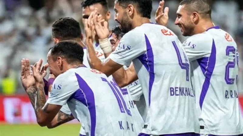 العين