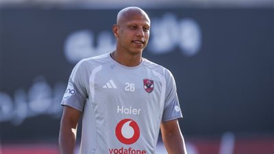 عمرو الجزار يسافر إلى ألمانيا اليوم استعدادًا لجراحة الرباط الصليبي